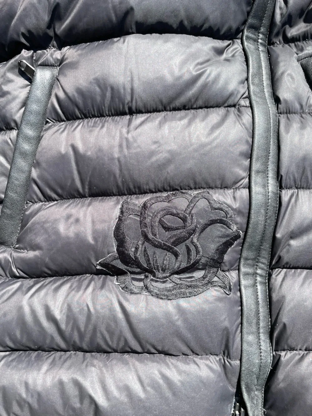 Mackage Rudy Pillow Down Jacket XS - Picture 3 of 3